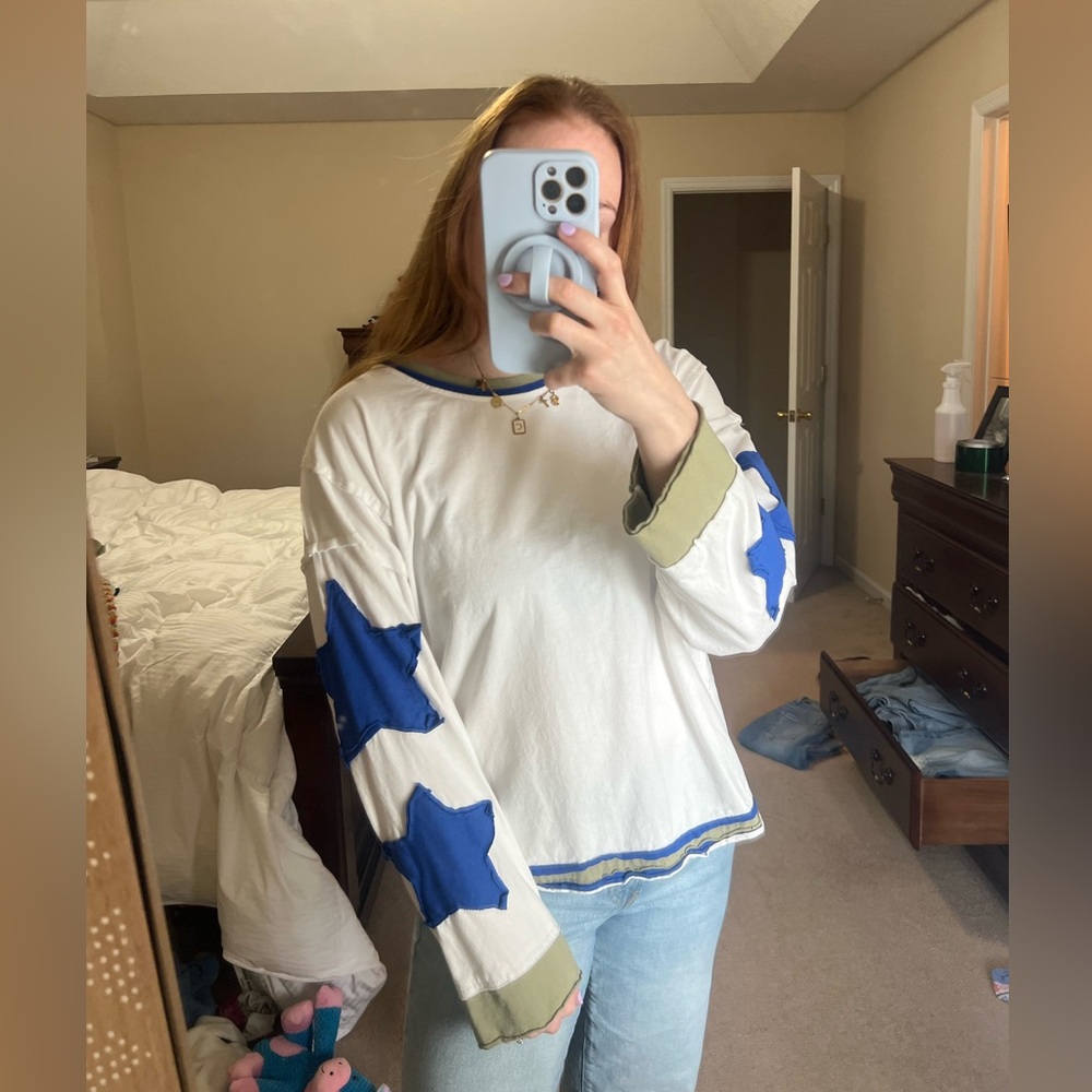 Long sleeve tee